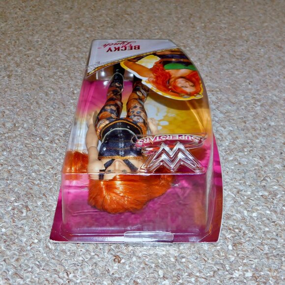2017 Mattel WWE Superstar Fashions Becky Lynch Doll MIB Brand New Wrestling - Picture 8 of 8